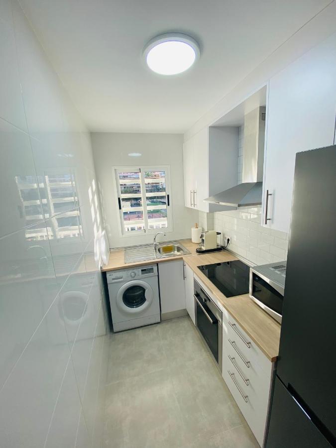 Amplio Apartamento Con Vistas Al Mar, Parking Y Wifi Alicante Dış mekan fotoğraf